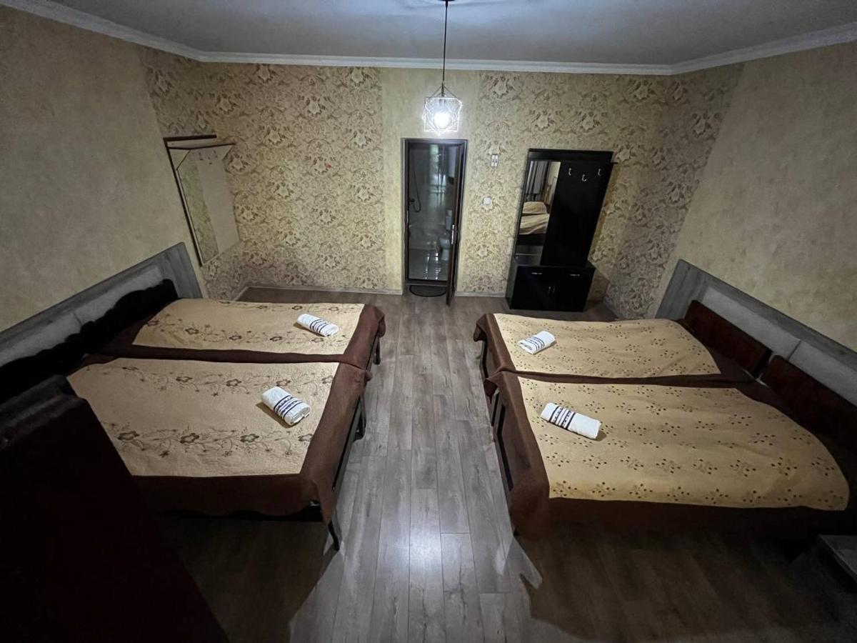 מסטיה Guesthouse Data מראה חיצוני תמונה